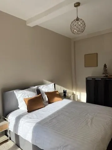 Les Colombages De L'ours דירה